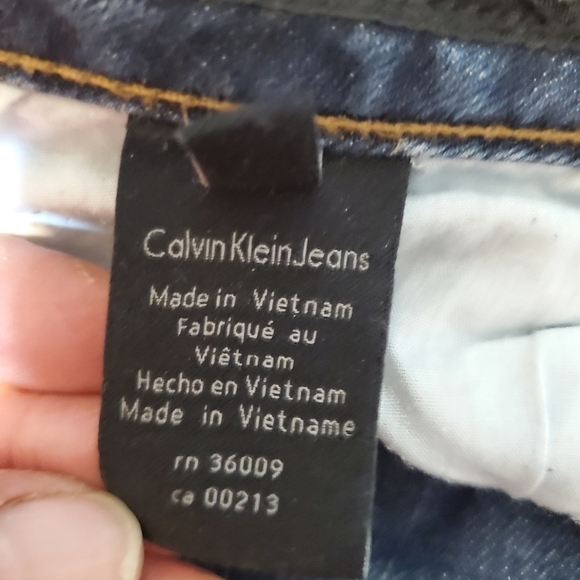 CALVIN KLEIN ULTIMATE SKINNY JEANS - Picture 6 of 7